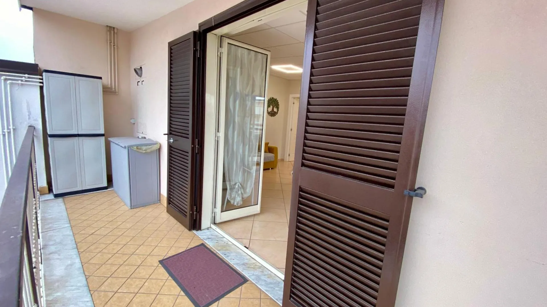 Appartamento Casa Crispino Mansarda N4 Per 3 Persone Frattaminore 0*,  Italia